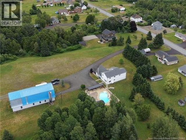 1359 Des Pionniers Avenue, Balmoral, NB, E8E 1B7 house for sale | Listing ID NB144907 | Royal LePage