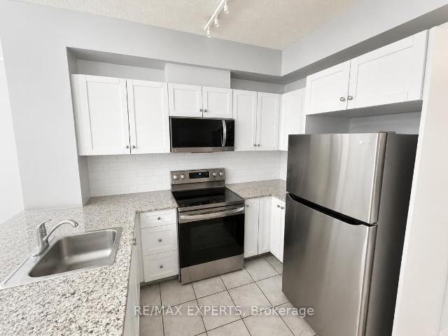 1359 Rathburn Road, Mississauga | For Sale @ $415,000 | Condos. Ca