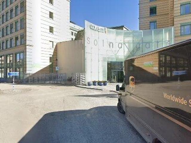 1350 m2 kontor uthyres i Solna