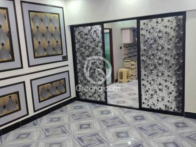 1350 Ft² Flat for Rent