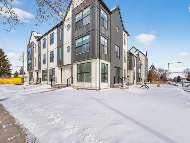 13516 115 Avenue 2 Bedroom Home for Rent at 13516 115 Ave Nw, Edmonton, AB T5M 3A8 Woodcroft