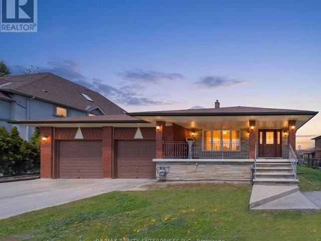 1351 Haig Boulevard, Mississauga, ON, L5E 2M8 house for sale | Listing ID W13462 | Royal LePage