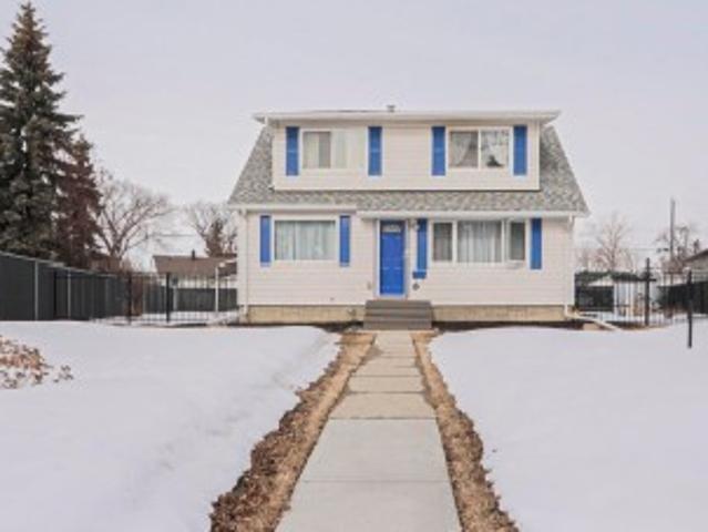 13520 A Avenue, Edmonton, AB, T5L 3B5 house for sale | Listing ID E4480 | Royal LePage