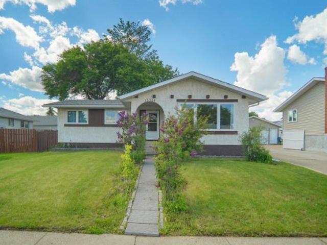 1352 Street Nw, Edmonton, AB, T5A 3W1 house for sale | Listing ID E4499 | Royal LePage