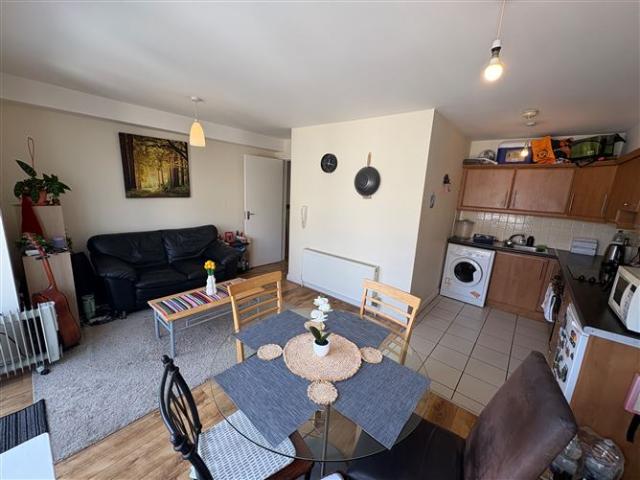 135,000 | 207 Mahon House, Upper William Street, City Centre Limerick, City PMI 5005 MyHome. Ie Residential