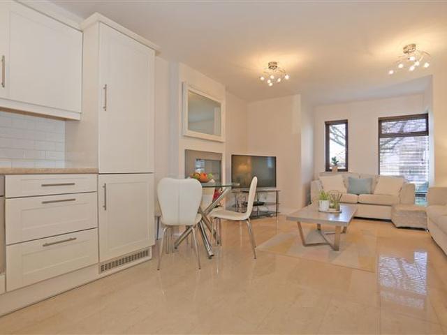 135 Bloomfield, Annacotty, Limerick Sherry FitzGerald Limerick 4913 MyHome. Ie Residential