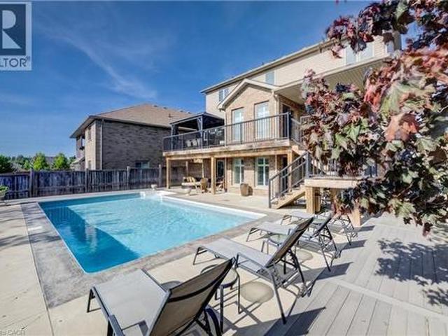 135 Gerber Meadows Drive, Wellesley, ON, N0B 2T0 house for sale | Listing ID 40855 | Royal LePage