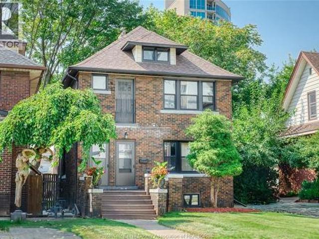 135 Oak Street, Windsor, ON, N9A 5E5 house for lease | Listing ID 26014 | Royal LePage