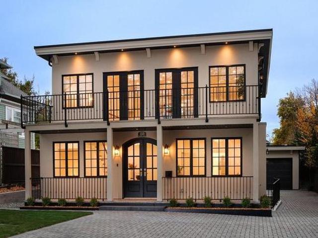 135 Passmore St, Victoria, BC, V8S 3V6 house for sale | Listing ID 985543 | Royal LePage