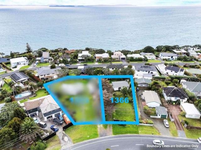 1366 Whangaparaoa Road, Army Bay, Rodney