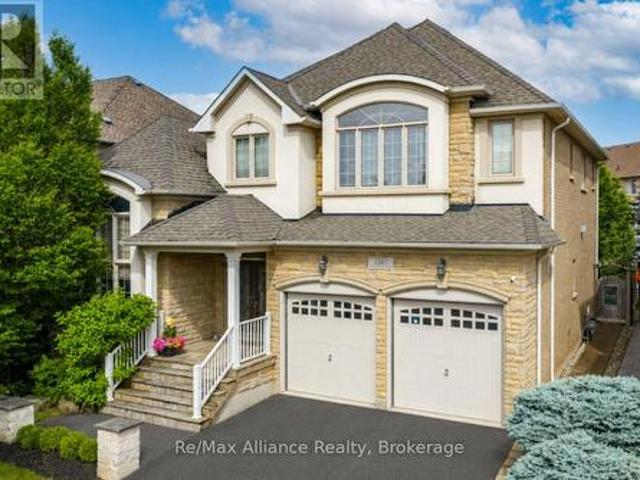 1367 Arrowhead Road, Oakville Jc Joshua Creek, ON, L6H 0C5 house for sale | Listing ID W13602 | Royal LePage