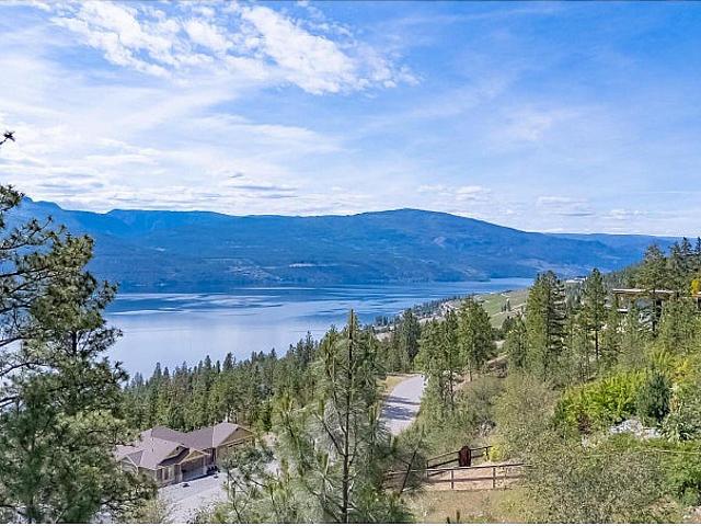 13698 Northstar Lane Lake Country, British Columbia
