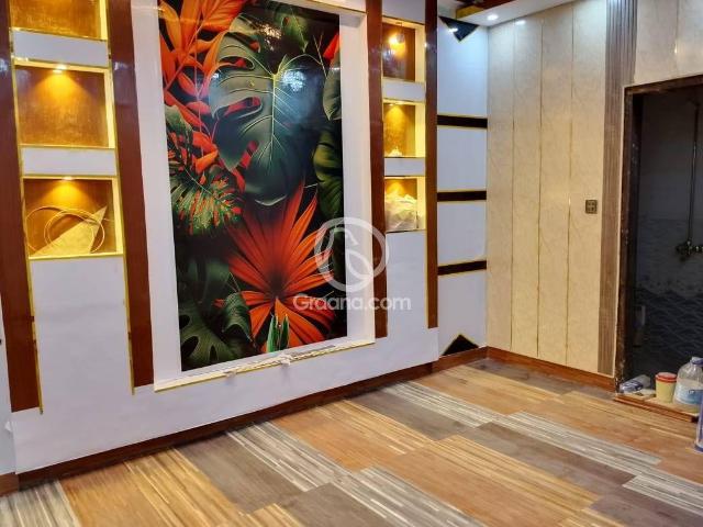 1360 Ft² Flat for Sale