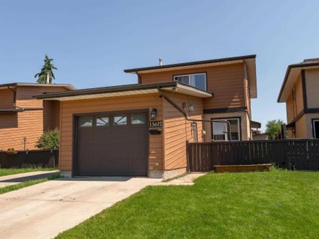 1361 Street, Edmonton, AB, T5A 4B5 townhouse for sale | Listing ID E4498 | Royal LePage