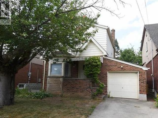 136 Glen Road, Hamilton, ON, L8S 3M9 house for sale | Listing ID 40830 | Royal LePage