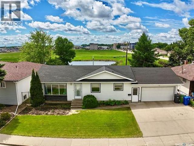 136 Darlington Street E, Yorkton, SK, S3N 0E1 house for sale | Listing ID SK040146 | Royal LePage