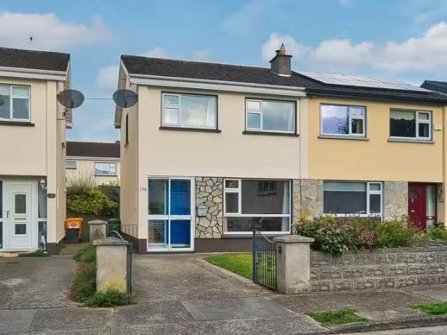 136 Elton Court, Leixlip, Co. Kildare, W23V0P1 is for sale