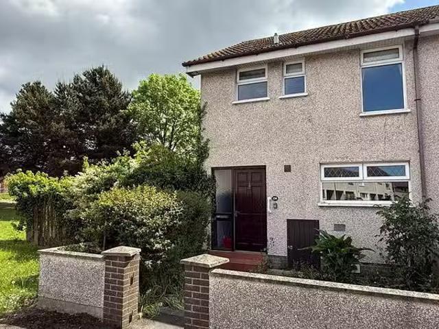 136 Moyraverty Court