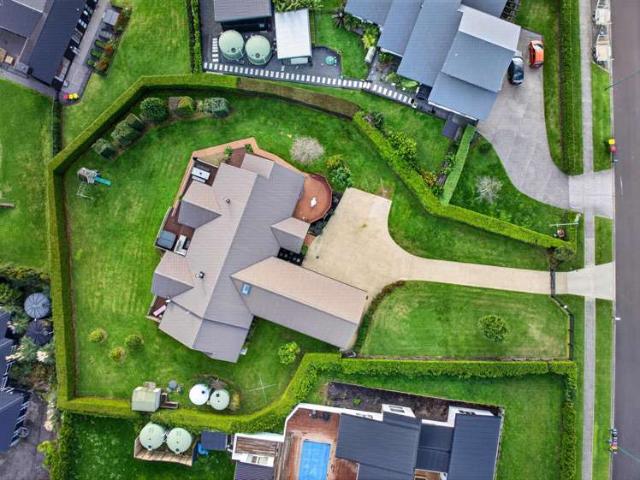 136 Mcrobbie Road, Kingseat, Franklin
