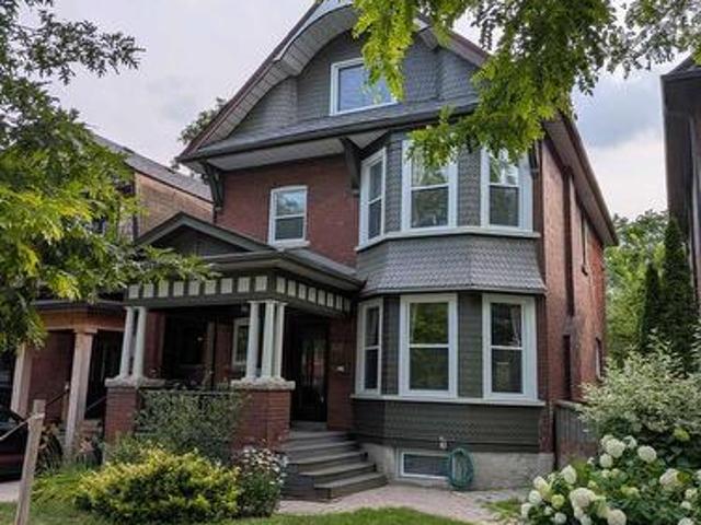 136 Medland Street, Toronto, ON, M6P 2N5 investment for sale | Listing ID W13591 | Royal LePage