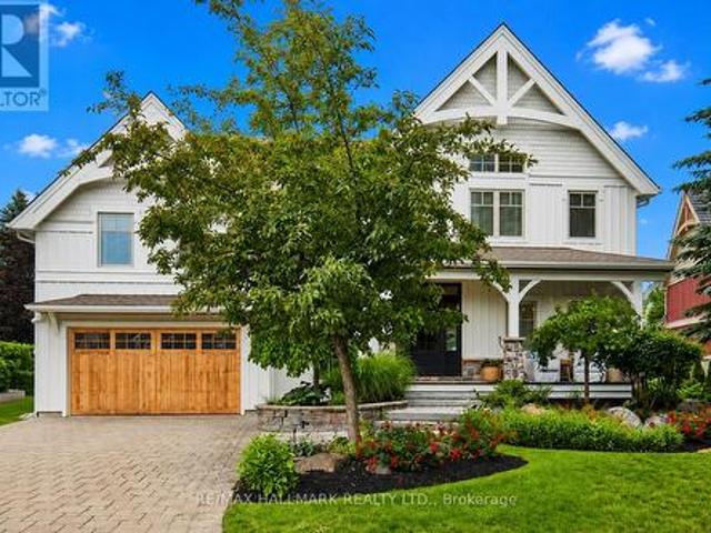 136 Snowbridge Way, Blue Mountains, ON, L9Y 0V1 house for sale | Listing ID X13515 | Royal LePage