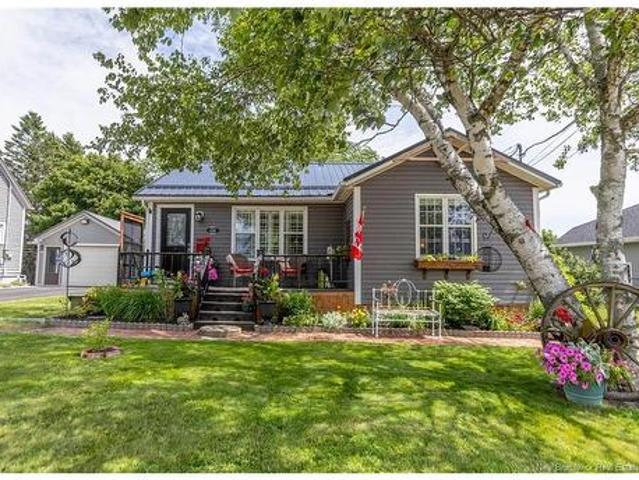 136 Queens Rd, Sackville, NB, E4L 2B6 house for sale | Listing ID NB144432 | Royal LePage