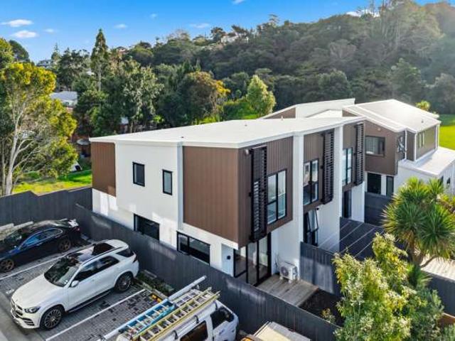 1/36 Woodside Road, Massey, Waitakere City