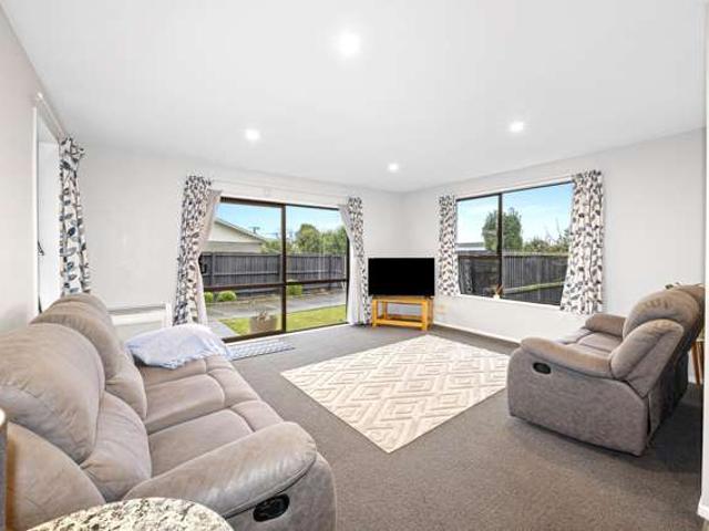 1/36A Camden Street, Redwood, Christchurch City