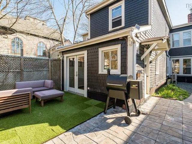 1378 Robie Street, Halifax, NS, B3H 3E2 house for sale | Listing ID 202604 | Royal LePage