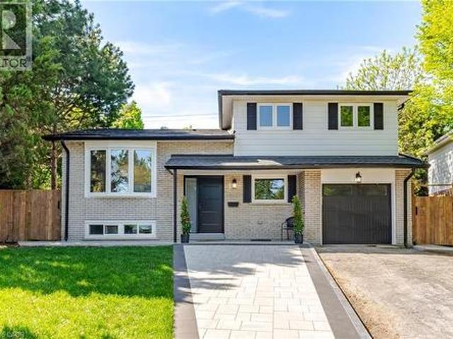 1379 Christina Court, Burlington, ON, L7P 2V8 house for sale | Listing ID 40832 | Royal LePage