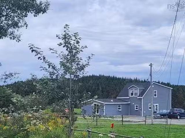 1379 Salmon River Road, L'Ardoise, NS, B0E 1S0 house for sal.