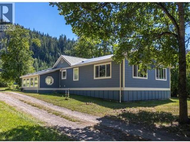 1370 20 Avenue Se, Salmon Arm, BC, V1E 2C9 house for sale | Listing ID 10393 | Royal LePage