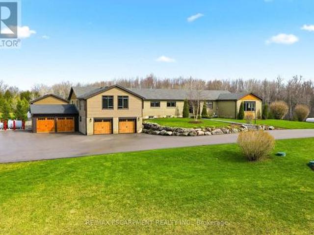 1371 10Th Concession Road W, Hamilton, ON, N0B 2J0 house for sale | Listing ID X13011 | Royal LePage