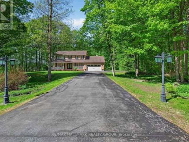1372 Jules Leger Drive, Ottawa, ON, K4C 1E2 house for sale | Listing ID X13513 | Royal LePage