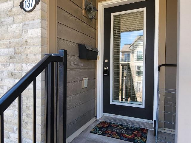 137 2 Rio Court, Mississauga | 3+1Beds/3Bath, Townhouse, $3,000/mo | Condos. Ca