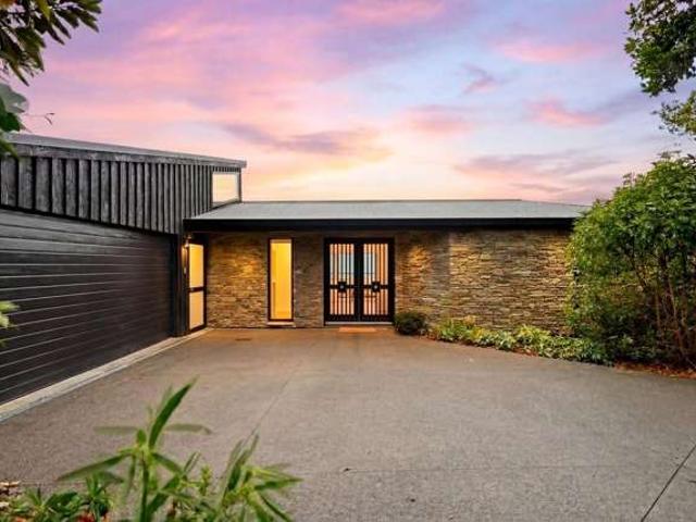 137 Clifton Terrace, Clifton, Christchurch City