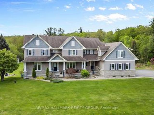 137 Goodman Drive, Ottawa, ON, K2W 1C7 house for sale | Listing ID X13448 | Royal LePage