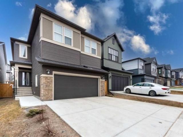 137 Edith Villas Nw, Calgary, AB, T3R 1Y8 house for sale | Listing ID A2305 | Royal LePage