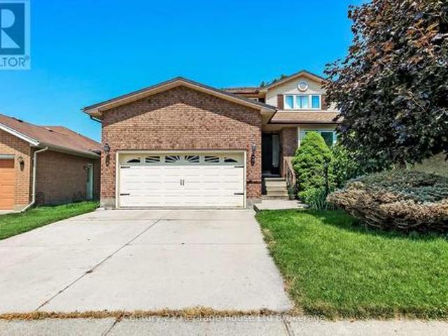 137 Fifth Avenue, Woodstock South, ON, N4S 8V6 house for sale | Listing ID X13634 | Royal LePage