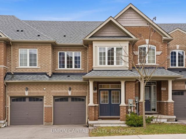 137 Knott End Crescent, Newmarket | For Sale @ $865,000 | Condos. Ca