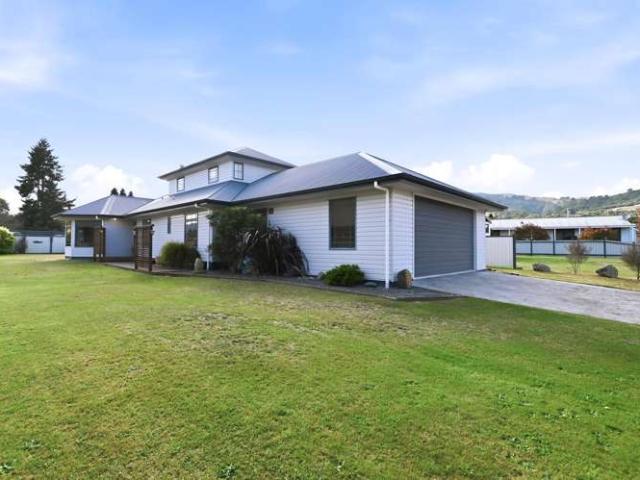 137 Kenrigg Road, Kinloch, Taupō