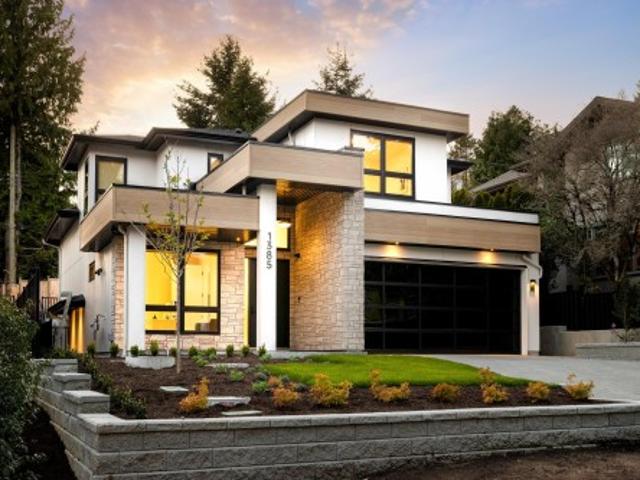 1385 19Th Street, West Vancouver, BC, V7V 3X4 house for sale | Listing ID R3144 | Royal LePage