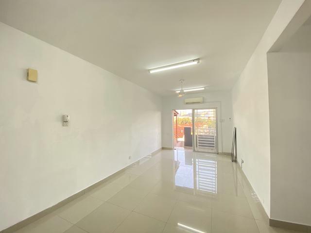 1389sft Limited Terrace garden unit Kinrara mas Condo Bukit Jalil