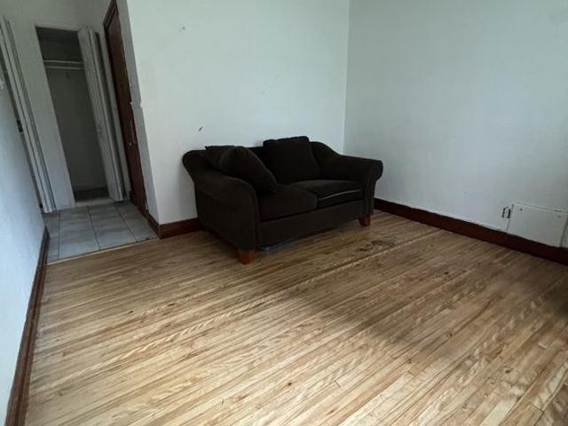 1380 Rue Frontenac,app 2