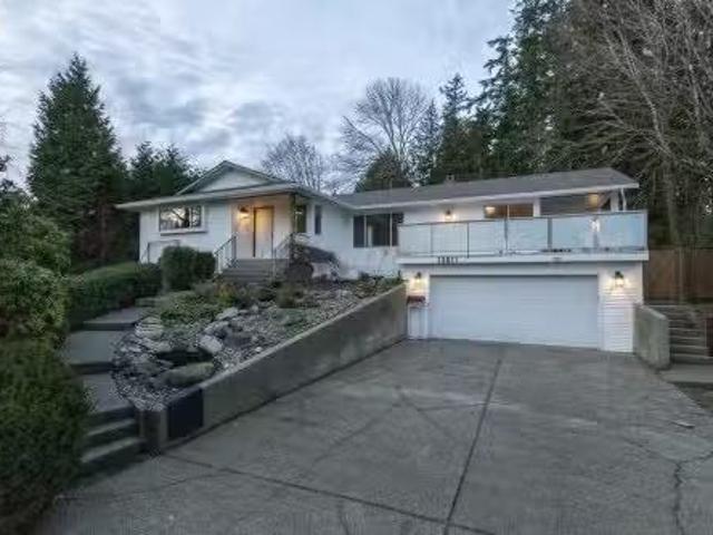 13811 27 Avenue, White Rock, BC, V4A 7C2 house for lease Li.