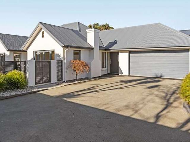 138 Barrington Street, Somerfield, Christchurch City