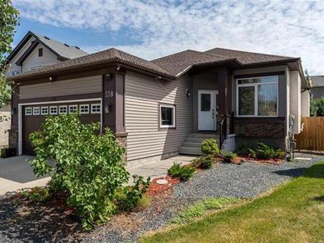 138 Ed Golding Bay, Winnipeg, MB, R2C 4S8 house for sale | Listing ID 202619 | Royal LePage