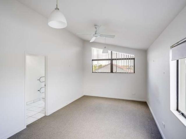 138c Charles Street, Westshore, Napier City