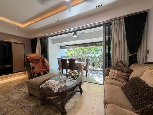 138C Lorong 1A Toa Payoh HDB Apartment For Sale, $1,170,000, 3 Bed 2 Bath 1,184 sqft $988.00 psf