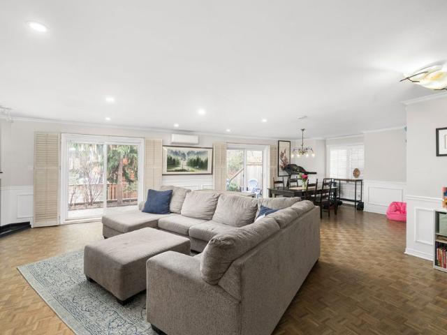1395 Rue Victor Hugo